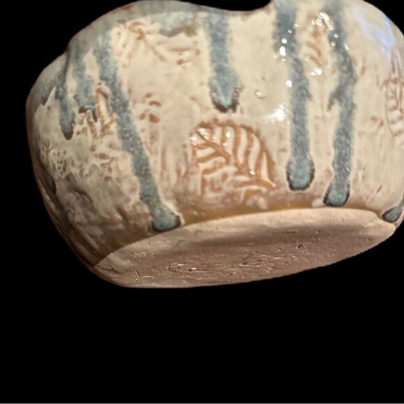 Vintage Pottery Drip Glazed With A Leaf Pattern Design &‎ Artist Signed - Picture 5 of 11